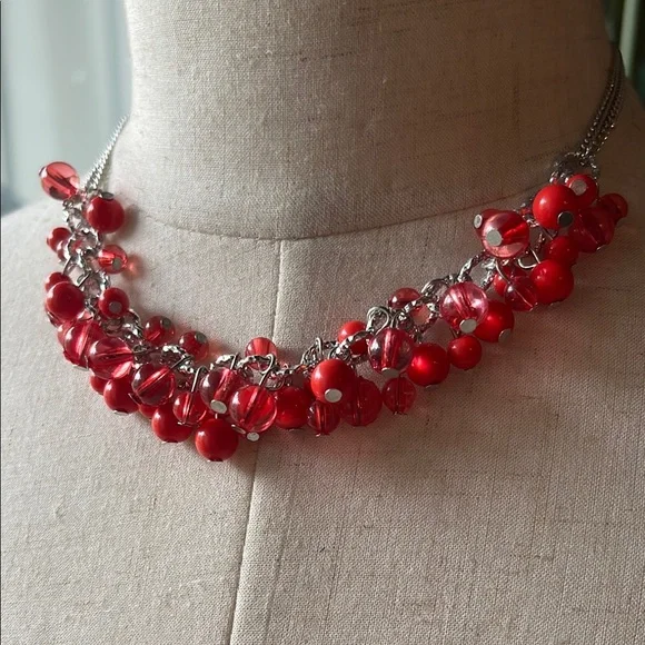 Beaded Necklace and Earring Set - Picture 2 of 2